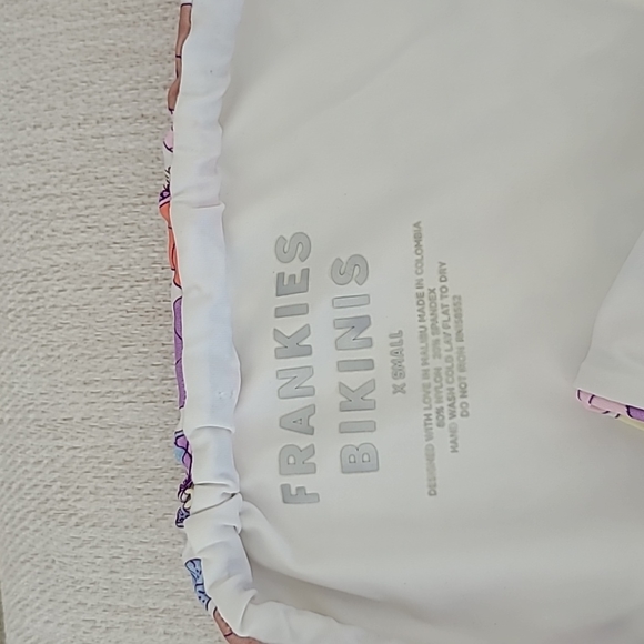 Frankie's Bikinis Gabe Mariposa Set - Picture 10 of 10